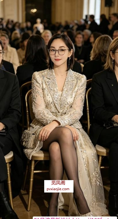 性感美腿可双妃姐妹俩
