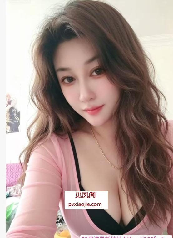 后入一线天馒头B少妇
