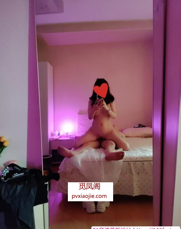朝阳美胸翘臀老师