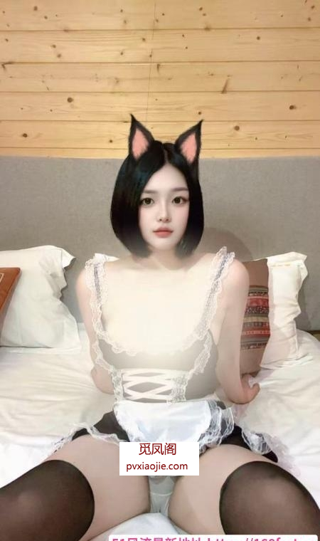 雨花舌吻短发妹