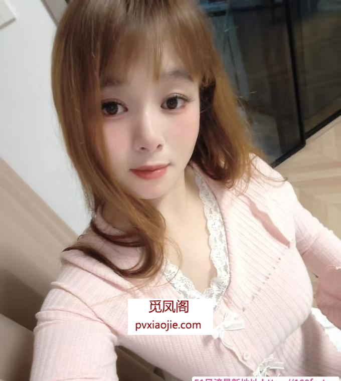 自聊上城东站巨乳妹