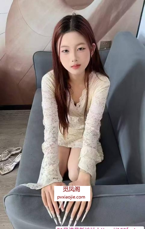 洪山肤白颜值嫩妹