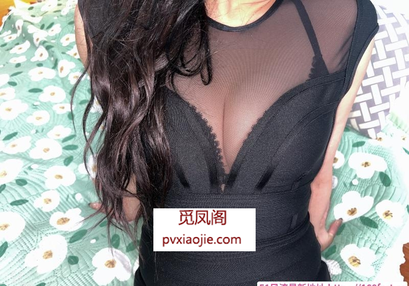 巨骚长腿御姐