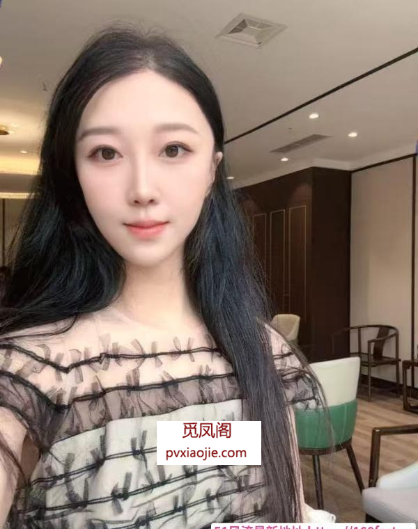 光谷风情旗袍小仙女
