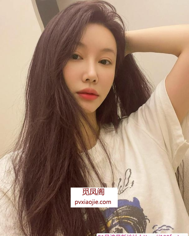 吴中性感长腿靓妹