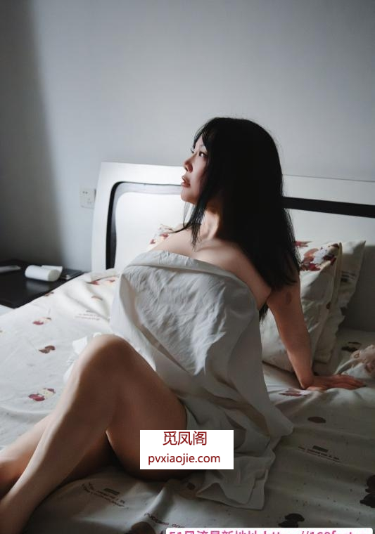 静安大胸软妹