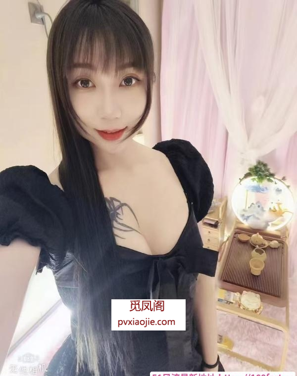 南关性感美腿妹子
