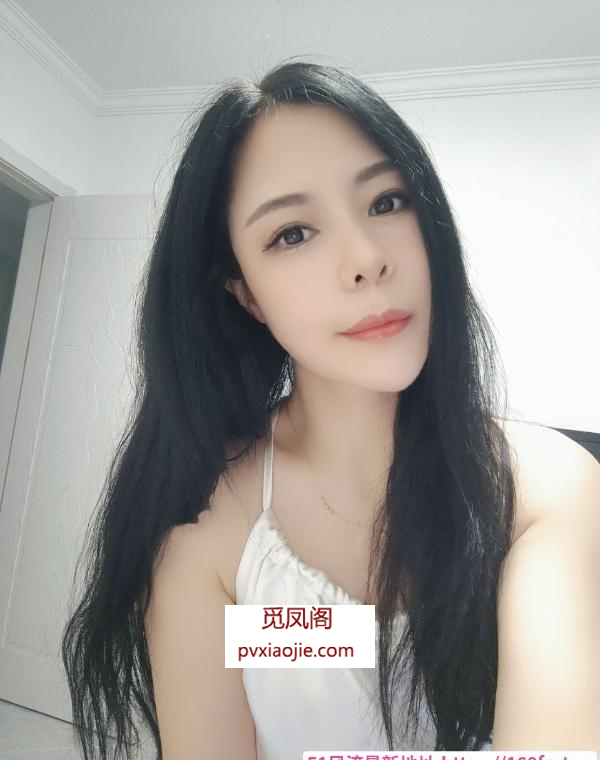 御姐青青老师