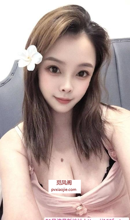 吴中肤白蜜桃臀骚货