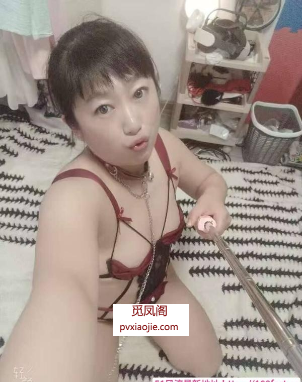 天花板服务女奴桃桃