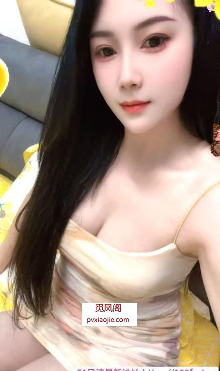 金牌老师  柒月
