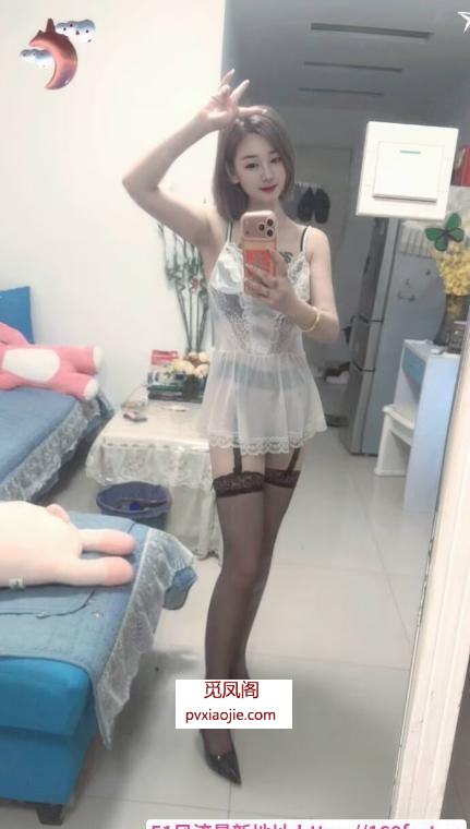 S型性感御姐宝儿