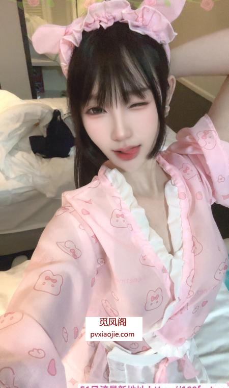 海珠性感大波高挑美媚