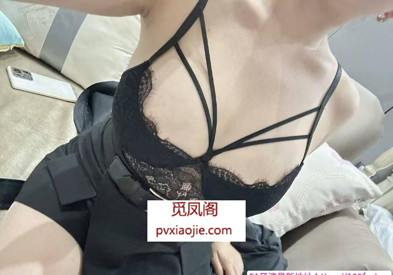 大白E奶小浪浪