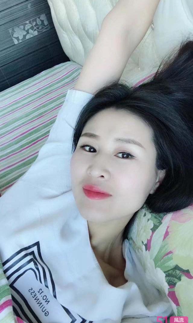 180cm的妹子   享受征服的感觉
