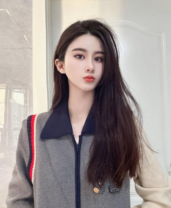 颜值系瑜伽老师