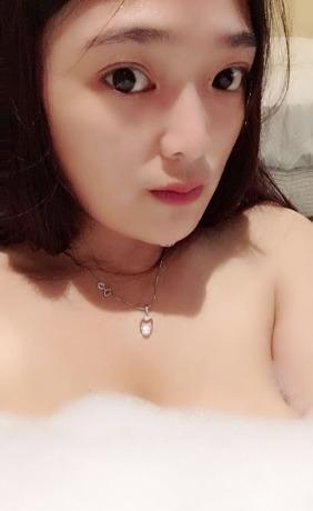 胸大无脑的糖宝