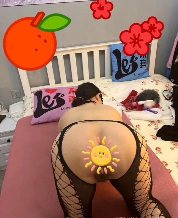 闵行四妹潮喷三通少妇