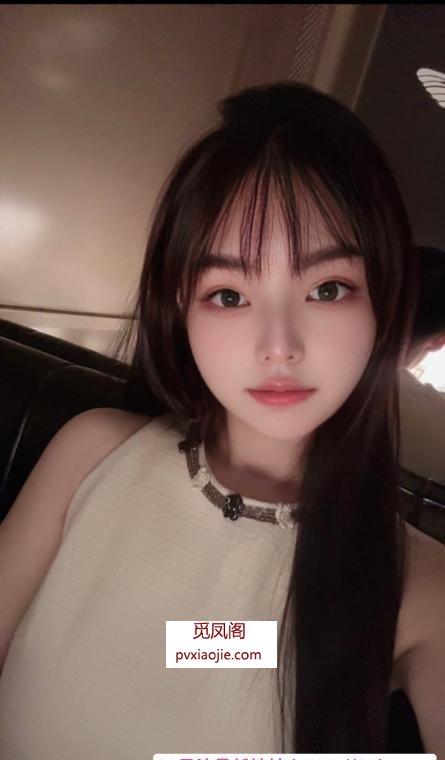 皮肤白嫩研希老师