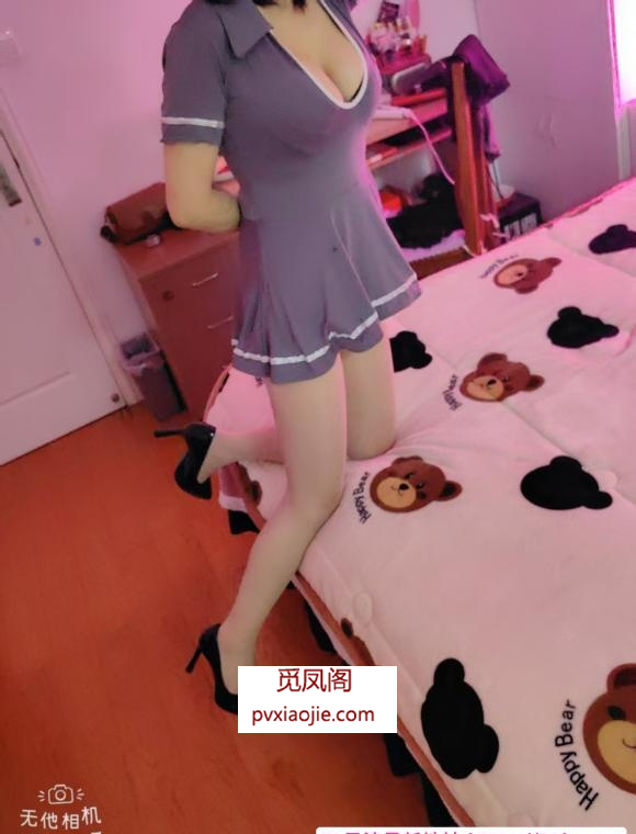 姑苏城娇小气质少妇