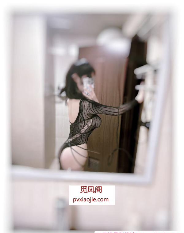 大胸漂亮年轻小姐姐