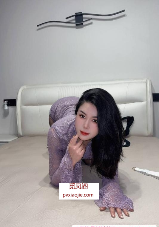 上城蜜桃臀欣欣