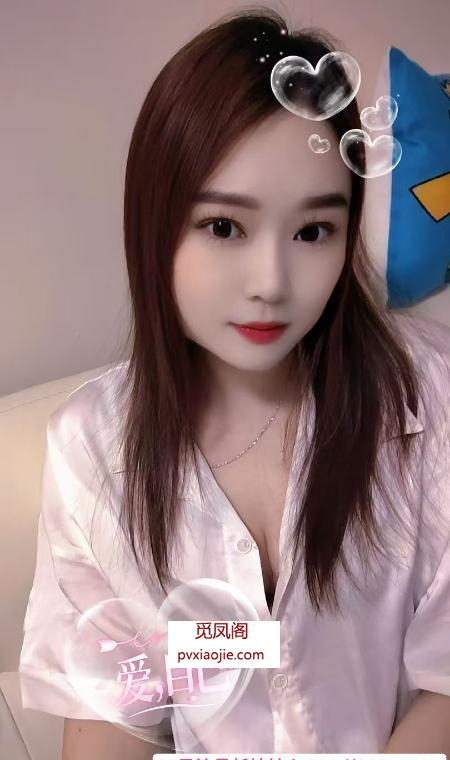 居家听话的乖乖女