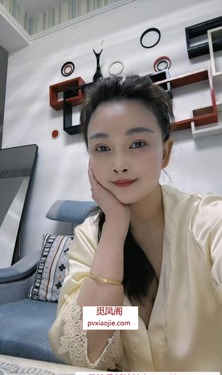 蜀山区大胸少妇