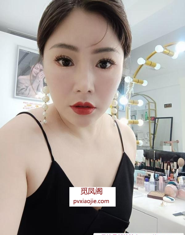 温柔服务中项小姐姐