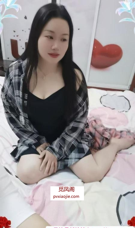 新建丰满大胸少妇