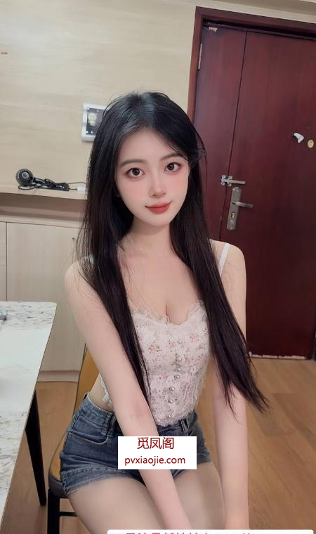 清纯俏皮颜值嫩妹