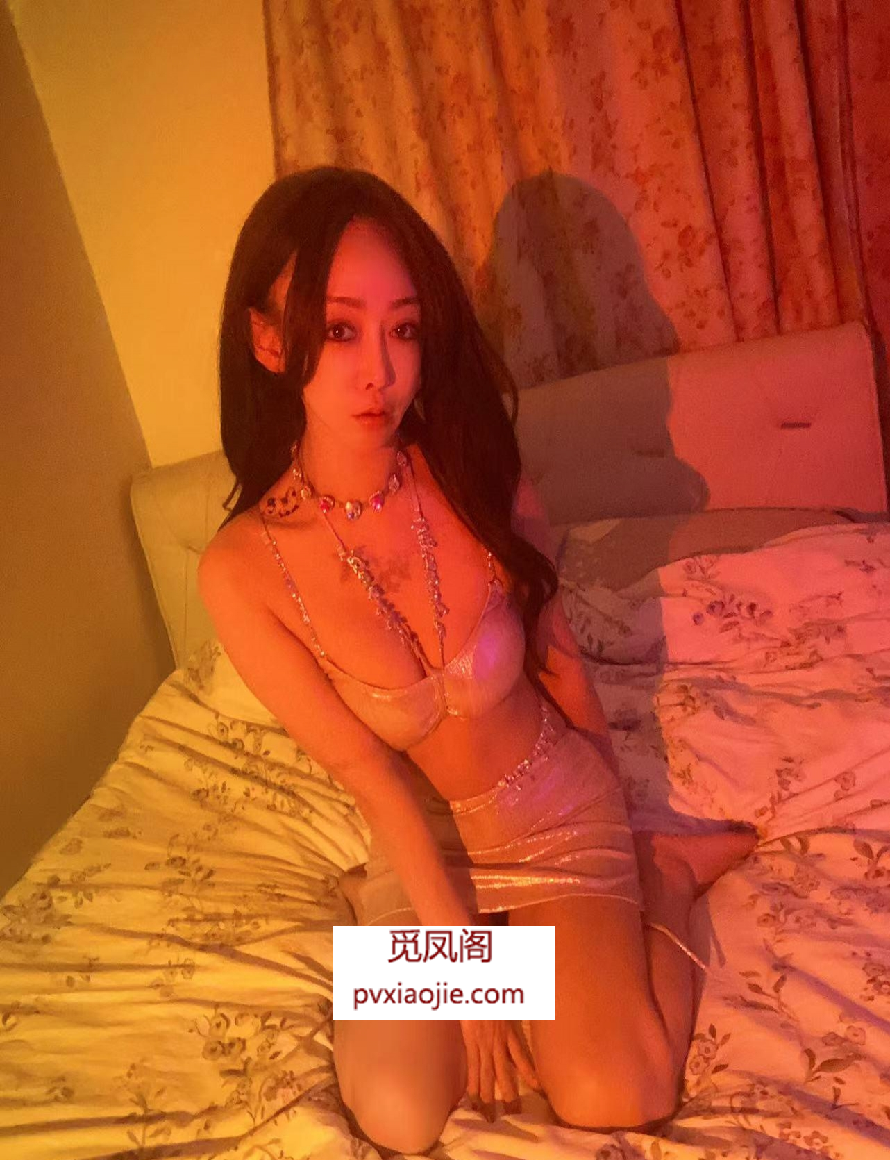 朝阳东直门港湾国际能舌吻的小骚妇