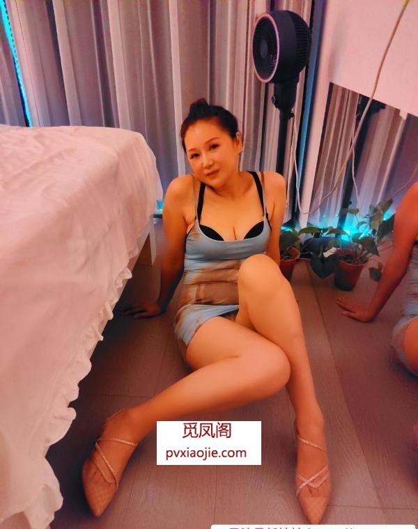 龙江长腿熟女回归