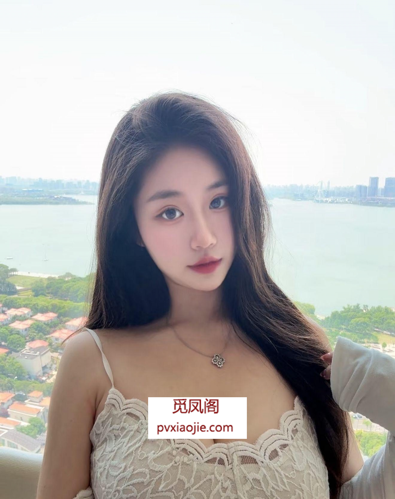 巨乳白虎嫩模活好水多有楼可外出