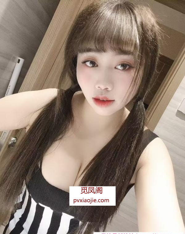 大奶子小姐姐樱桃