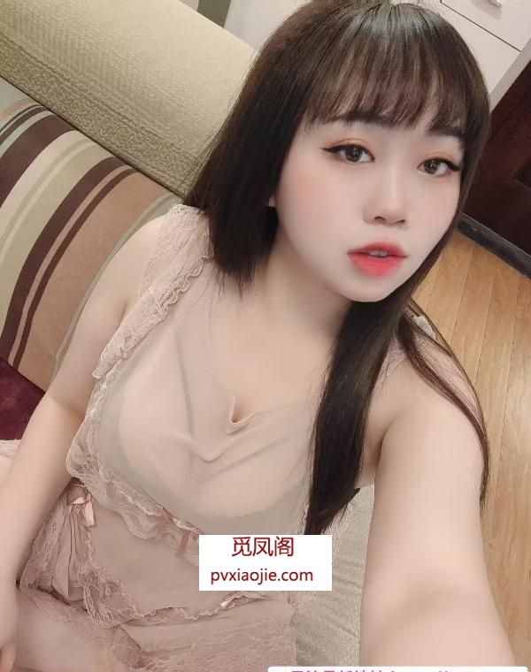 大奶子小姐姐樱桃