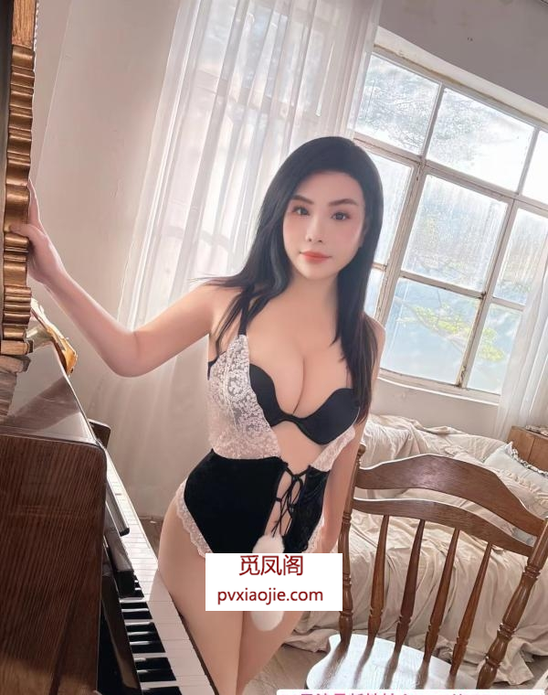 大屁股少妇妃妃