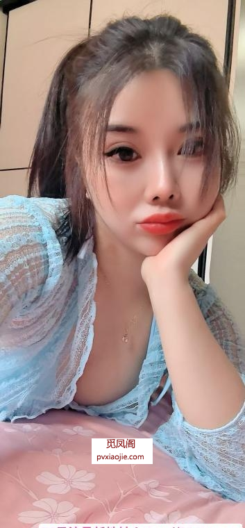 再次返食石路少妇