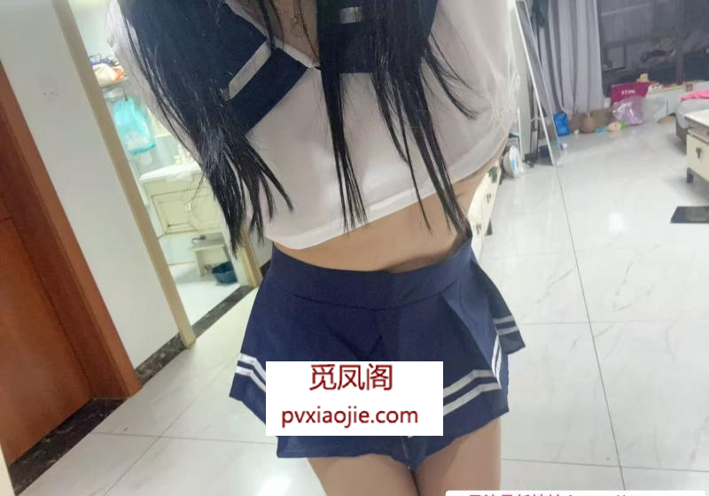 微胖天花板小月亮