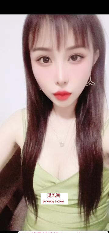 道里甜美小妹子