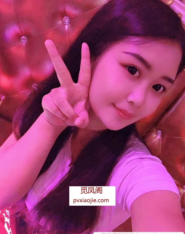 漂亮温柔型小姐姐