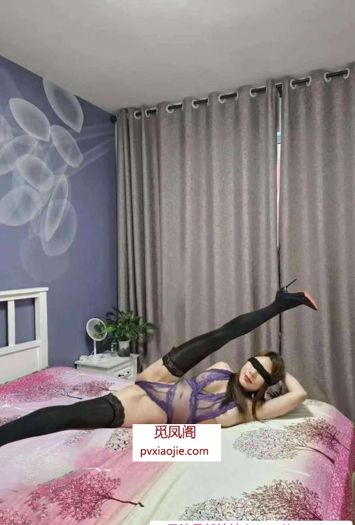 油坊桥附近小姐姐