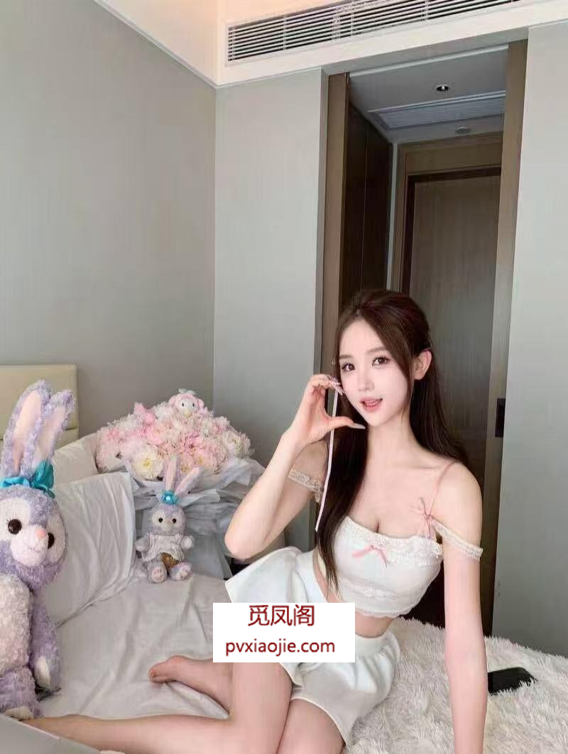 巨乳学生妹个人兼职带房