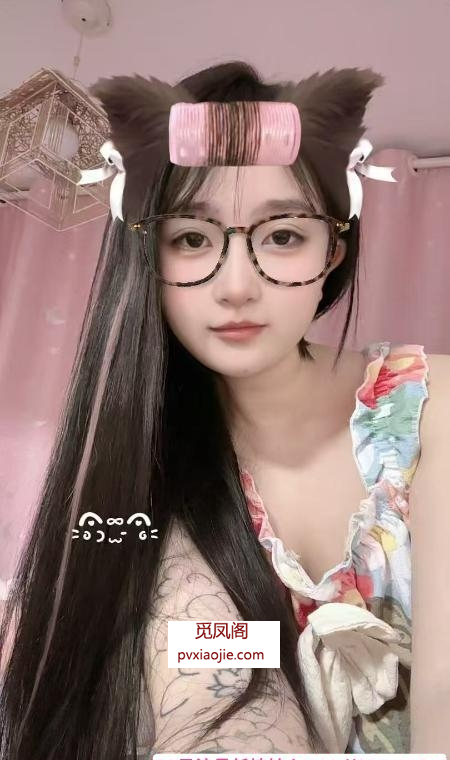 四刷高颜值口爆两姐妹