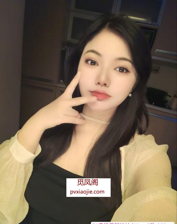 大胸身材好小姐姐