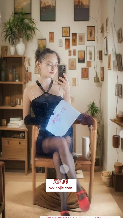 双飞舞蹈姐妹腰细胸大