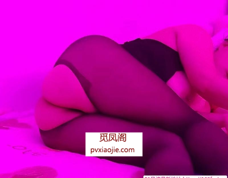 福田巨乳轻熟女榨汁机